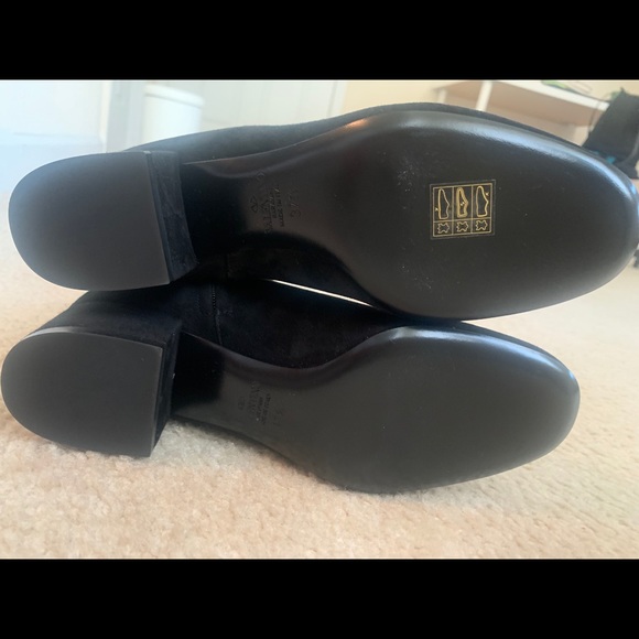 Vlogo Signature Suede Ankle Boot - Picture 10 of 10